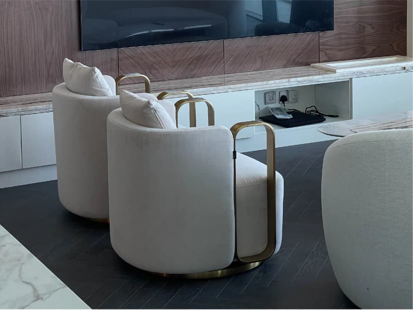 Private lounge with artistic wall décor and leather seating