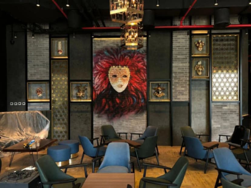 JBR RESTAURANT INTERIOR